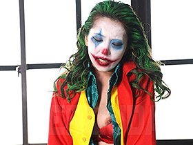 道化師の女 波多野結衣　サンプル画像02